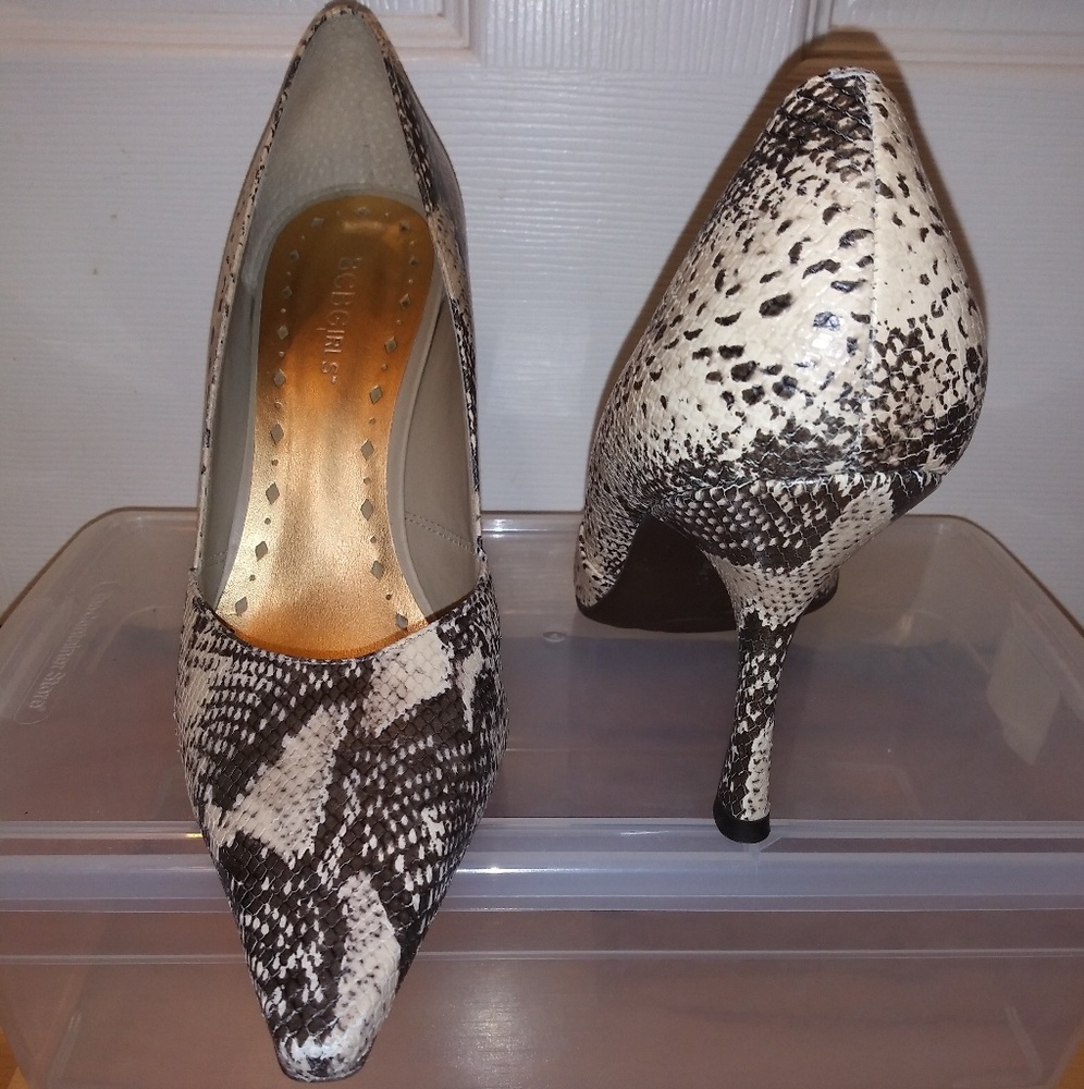 Shoes - Picture 2 of 3